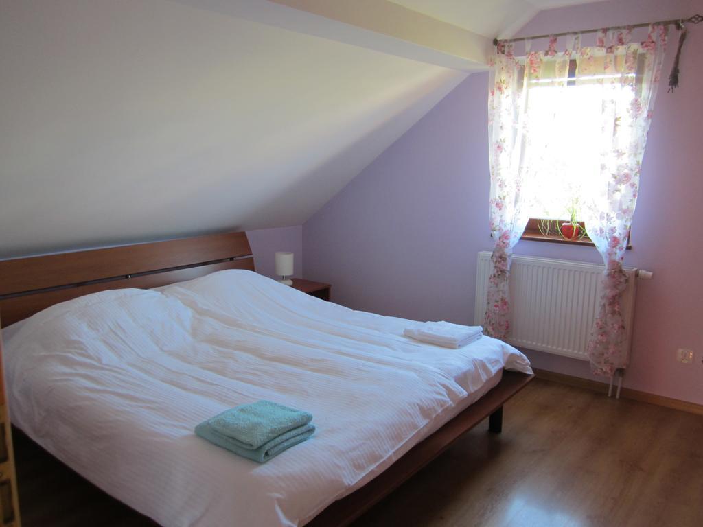 Ferienwohnung Privat Vrbov 23 Zimmer foto